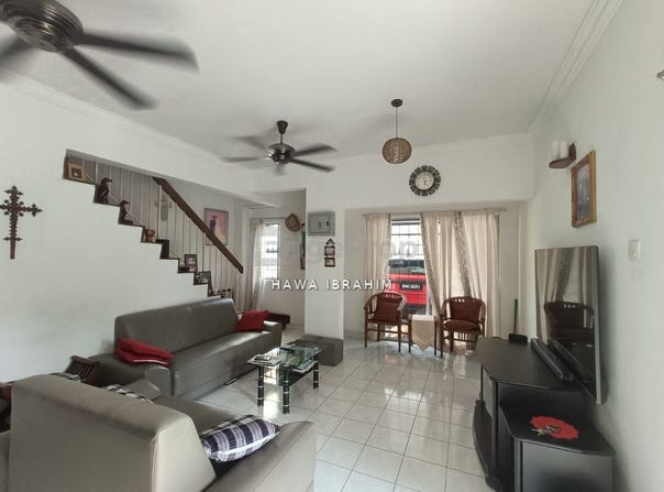 Jalan Puchong Utama 10, Puchong, Selangor 47100