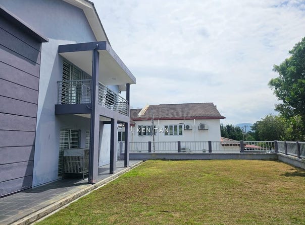 Persiaran Mahkota Cheras, Cheras, Selangor 43200