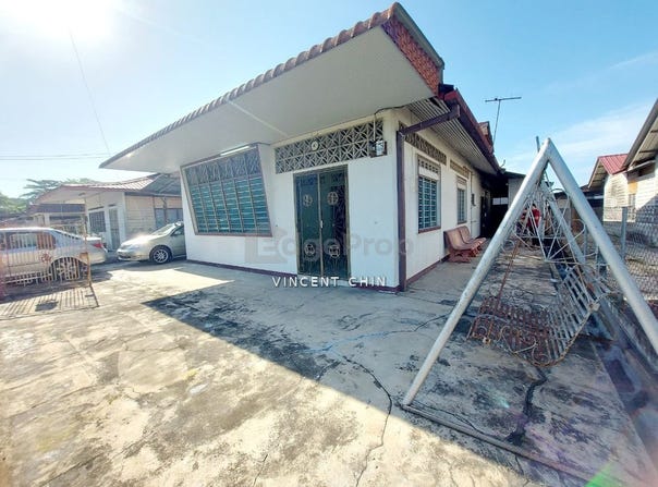 203,,LALUAN SIMEE 13,, KAMPUNG BARU SIMEE, 31400, Kinta, Perak 31400