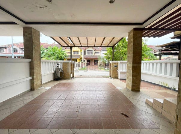 Persiaran Gerbang Utama, Bukit Jelutong, Selangor