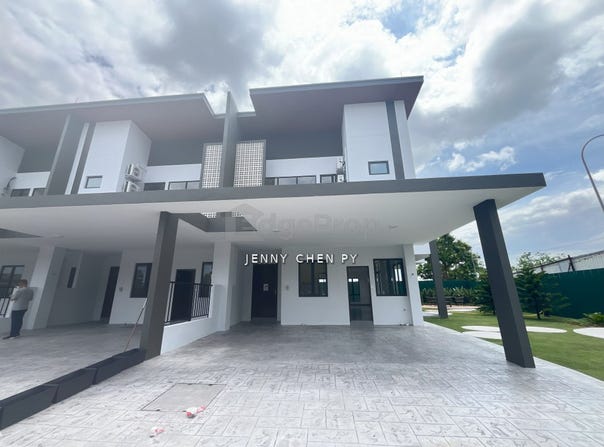 Jalan Golf; Jalan Cempaka, Bangi, Selangor 43650