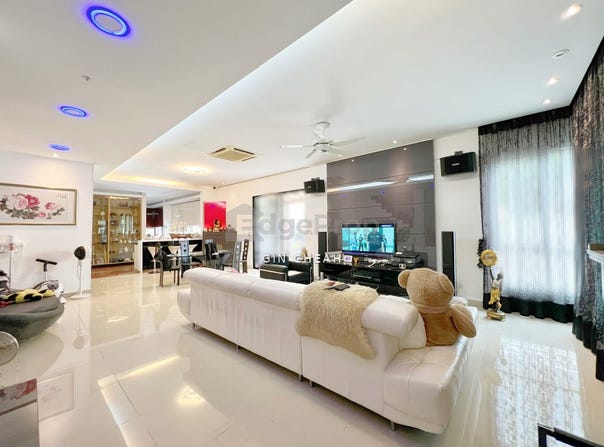 Jalan Hijauan Residence, Batu 9, Batu 9th Cheras, Selangor 43200