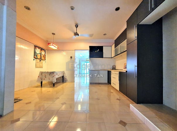 Persiaran Anggerik Mokara, Kota Kemuning, Selangor 40460