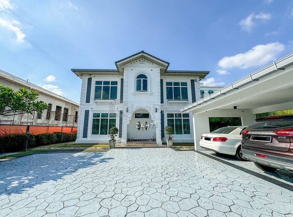 Persiaran Kayangan, Shah Alam, Selangor 40000