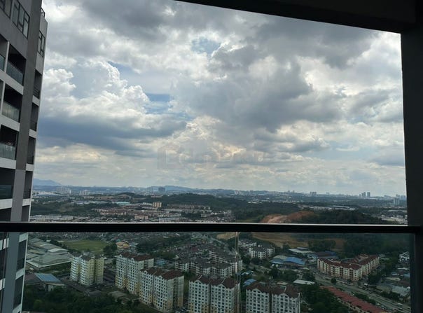 Jalan Simfoni 2, Seri Kembangan, Selangor 43300