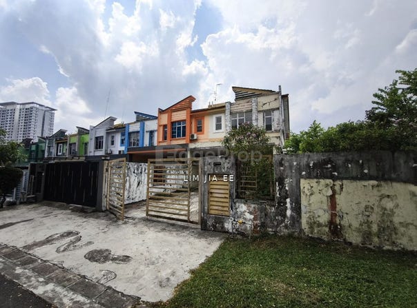 Jalan Setia Tropika, Johor Bahru, Johor 81200