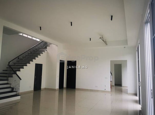 Semenyih, Selangor 43700