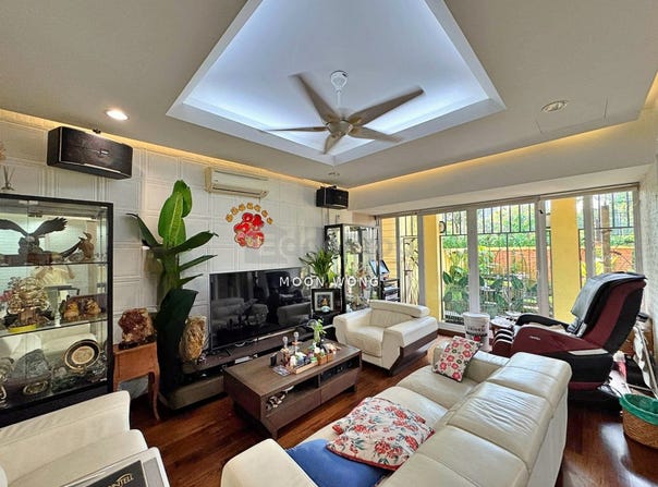 Jalan 18/155b, Taman Esplanade, Bukit Jalil, Kuala Lumpur 46050