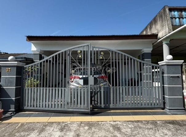 Jalan 1/1, Semenyih, Selangor 43500