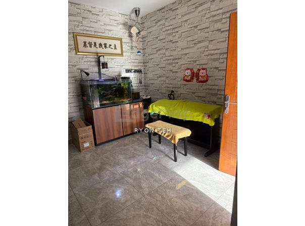 Jalan Austin Heights 1/x, Johor Bahru, Johor 81100