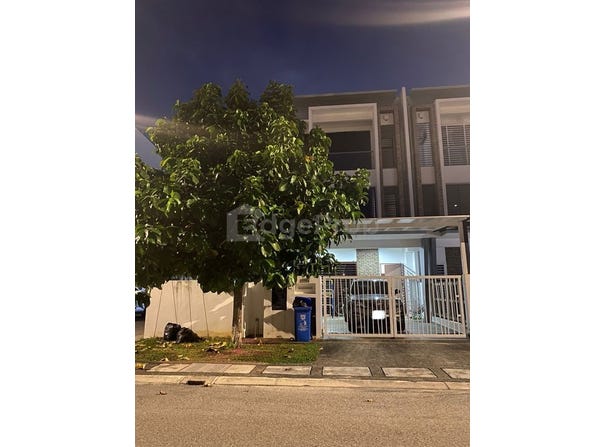 Jalan Setia Utama U13/37, Setia Alam/Alam Nusantara, Selangor 40170