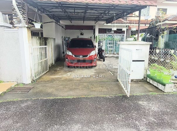 Off Road 820, 43900 Sepang, Sepang, Selangor 43900