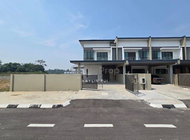 Jalan Midway Crescent, Kota Samarahan, Sarawak 94300
