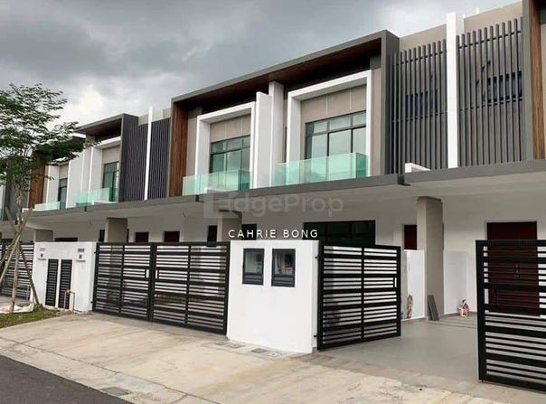 Persiaran Sutera Danga, Johor Bahru, Johor 81200
