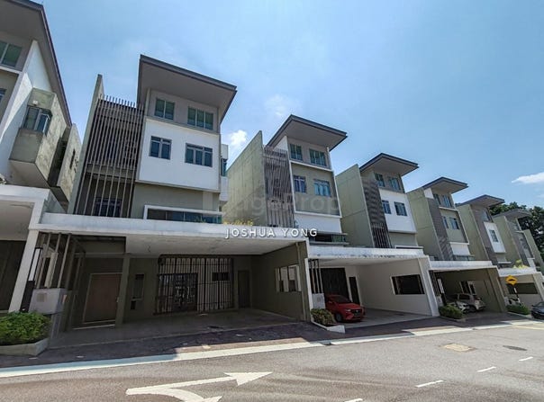 Jalan BPP 6, Bandar Putra Permai, Puchong South, Selangor 43300