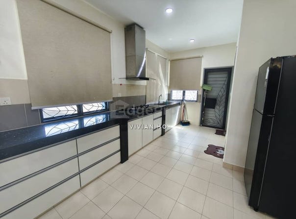 Jalan Saujana 3/2E, Rawang, Selangor 48000