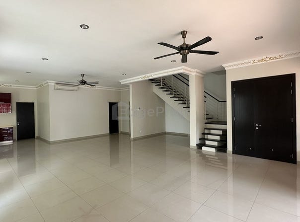 Jalan Hijauan Residence, Batu 9, Batu 9th Cheras, Selangor 43200