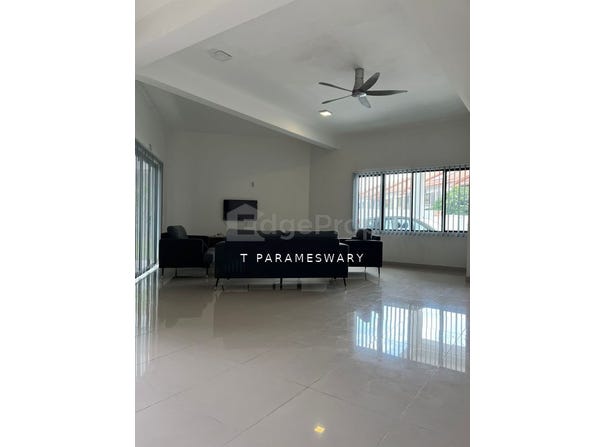Persiaran Tun Teja, Shah Alam, Selangor 40470