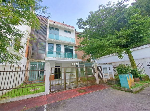 Jalan Cahaya 3, Taman Tun Dr Ismail, Kuala Lumpur 60000