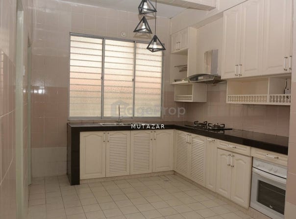 Jalan Vista Emas, Bangi, Selangor 43000