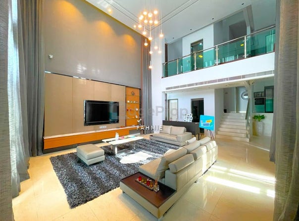 Jalan HK off Jalan Melawati, Taman Melawati, Selangor 68000