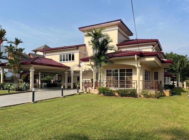 Jalan Bukit Impiana, Kajang, Selangor 43000