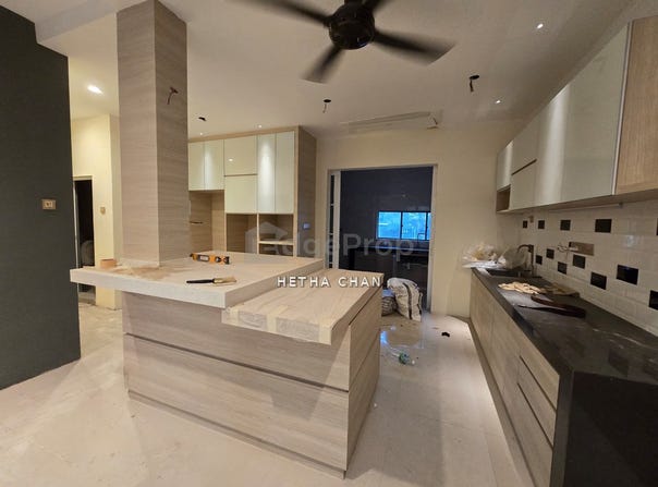 Bandar Sungai Long, Kajang, Selangor 43500