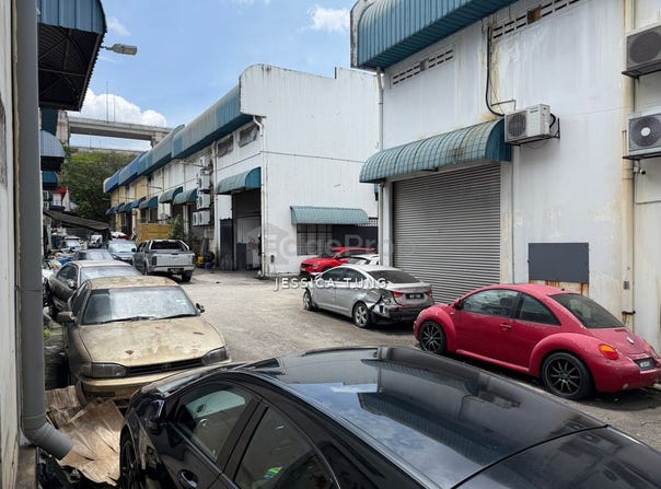 Jalan 12/118B, Desa Tun Razak, Cheras, Kuala Lumpur 56000