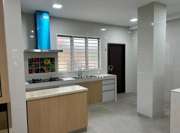 Jalan Anggerik Eria, Kota Kemuning, Selangor 40460