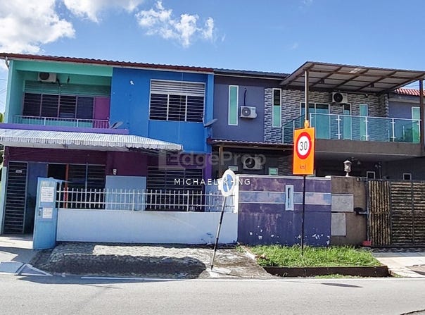 Hilir Pemancar, Gelugor, Penang