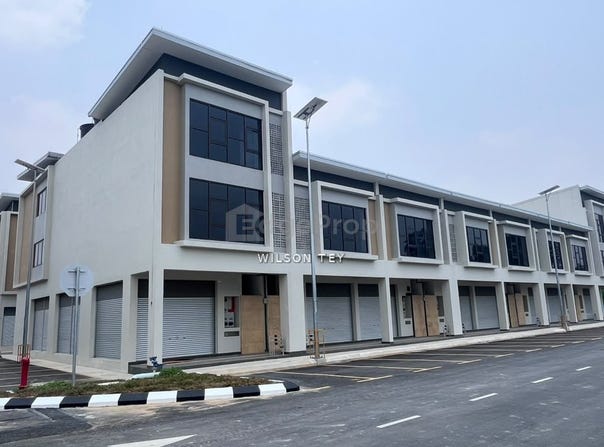 Rawang, Selangor 48020