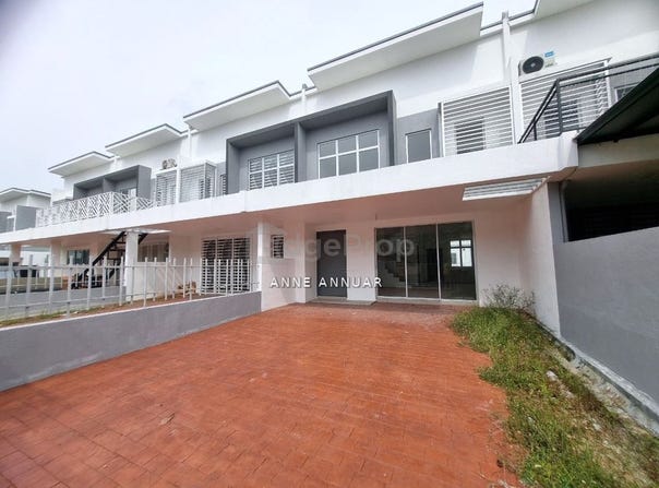 Jalan Tasik Puteri, Rawang, Selangor 48300