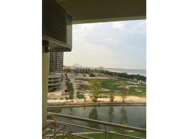 Persiaran Bayan Indah, Sungai Nibong, Penang 11900