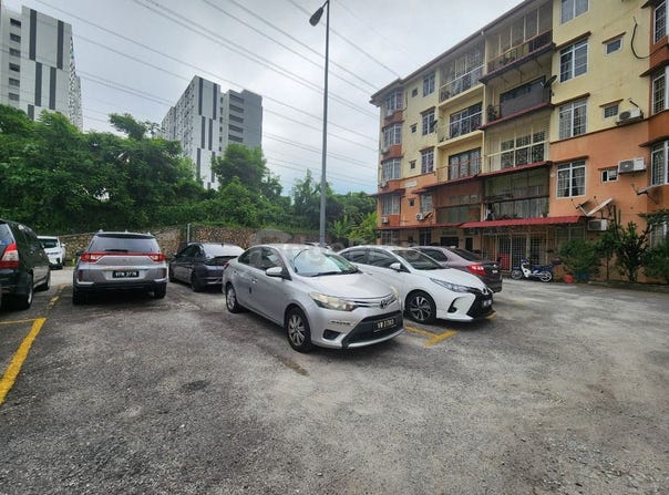 Pinggiran Highway Batu Caves, 68100, Selangor, Batu Caves, Selangor 68100