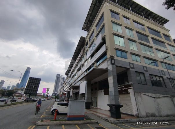 Jalan Loke Yew, 55200 Kuala Lumpur, Sungai Besi, Kuala Lumpur 55200