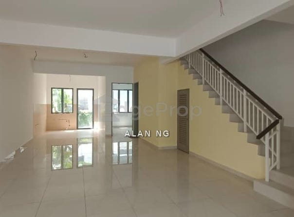 Lebuh Diamond, Semenyih, Selangor 43500