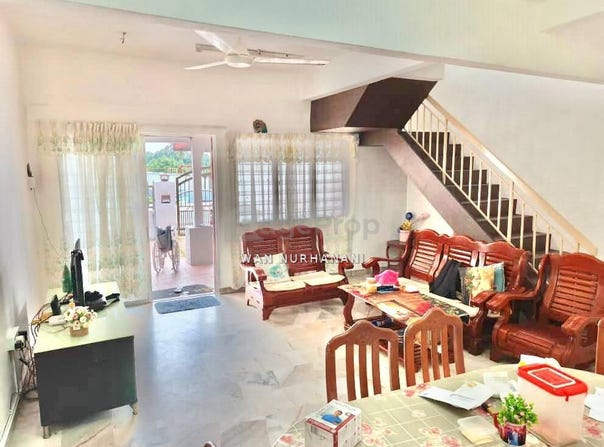 Jalan Cuepacs, Taman Koperasi Cuepacs, Kajang, Selangor 43200