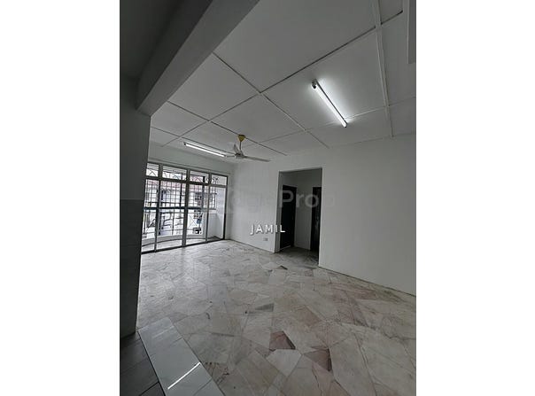 Jalan Putra Perdana 5E, Puchong, Selangor 47100