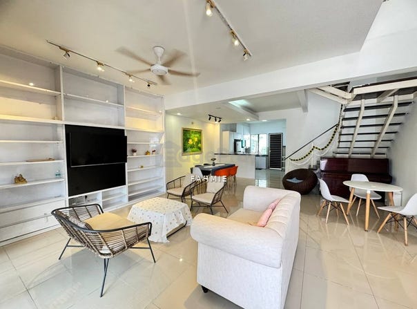 Jalan Lengkuas, Rimba Jaya, Shah Alam, Selangor 40200