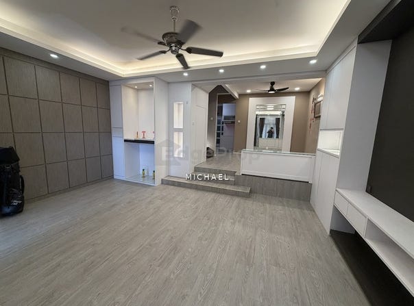 Jalan SL 10, Bandar Sungai Long, Selangor 43000