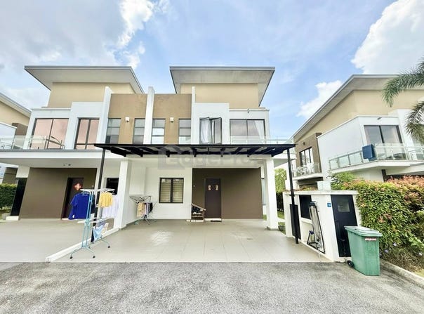 Jalan Diamond 20, Semenyih, Selangor 43500