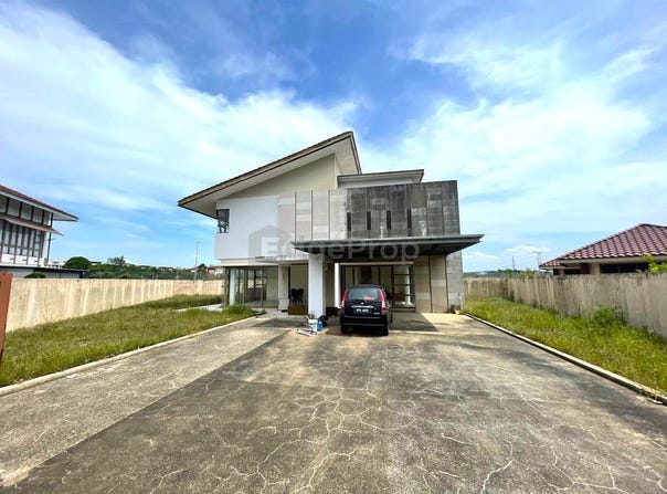 Banyan Close Bandar Bukit Mahkota Bangi, Kajang, Selangor 43000