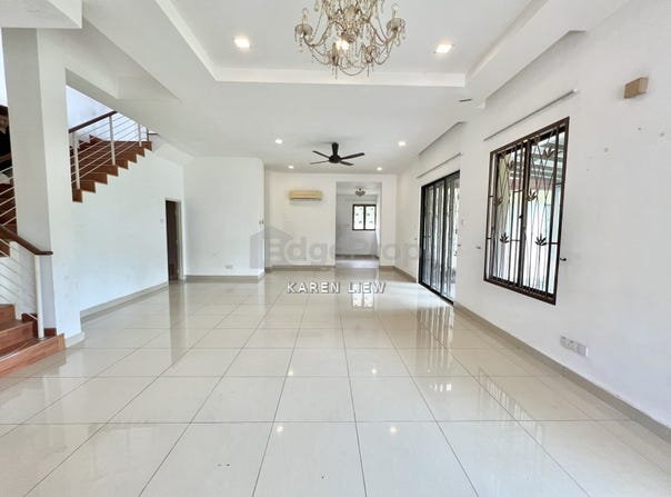 Jalan Hijauan Residence, Batu 9, Batu 9th Cheras, Selangor 43200