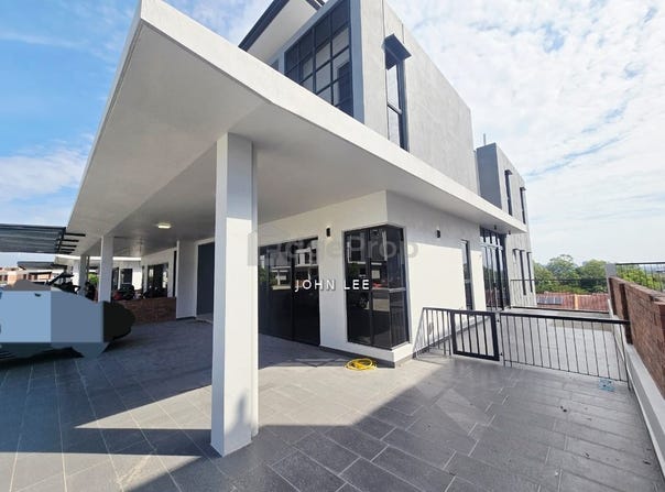 Jalan Bromelia, Puchong, Selangor 47100