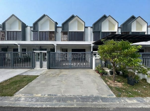 Jalan Pintas Dengkil-Putrajaya, Sepang, Selangor 43900