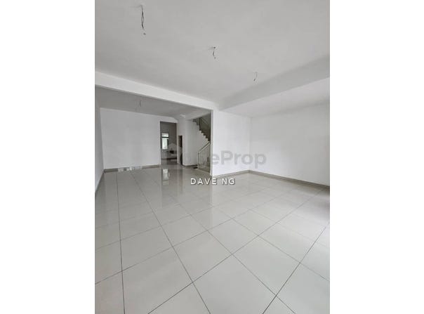 Jalan Tualang, Bandar Putra Kulai, Johor 81000