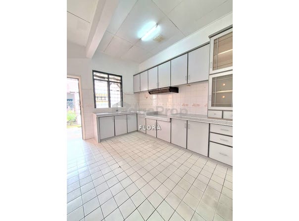 Bandar Kinrara Puchong, Selangor 52100