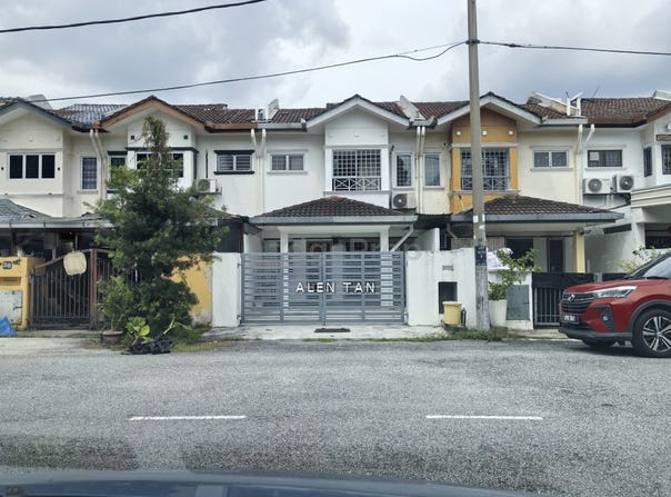 Jalan LEP 5/1, Seri Kembangan, Selangor 43300