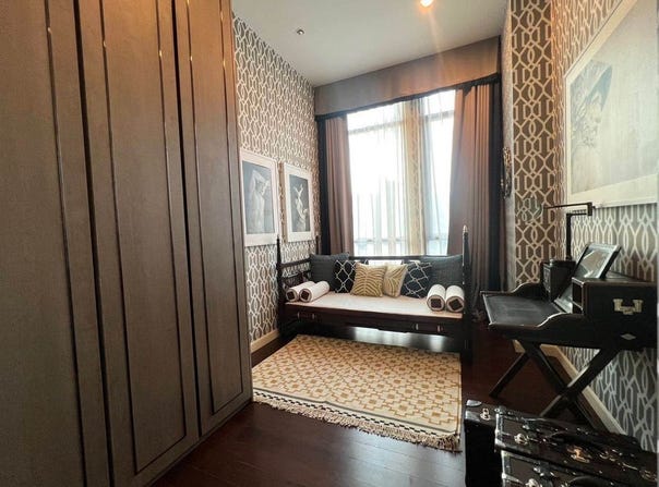 2826 Phetchaburi Road, Bang Kapi, Huai Khwang, Bangkok, 10310 Thailand, Huai Khwang, 