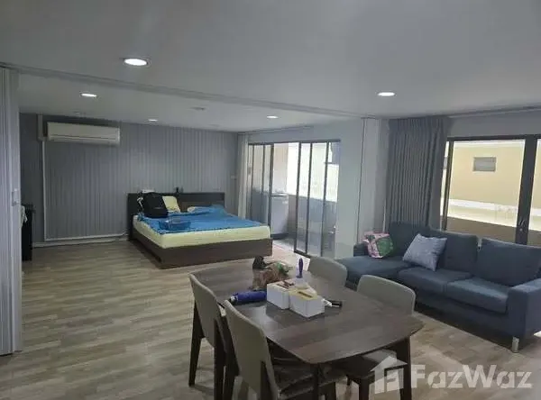 15/1 Inthamara 49, Ratchadaphisek, Din Daeng, Bangkok, 10400 Thailand, Din Daeng, 